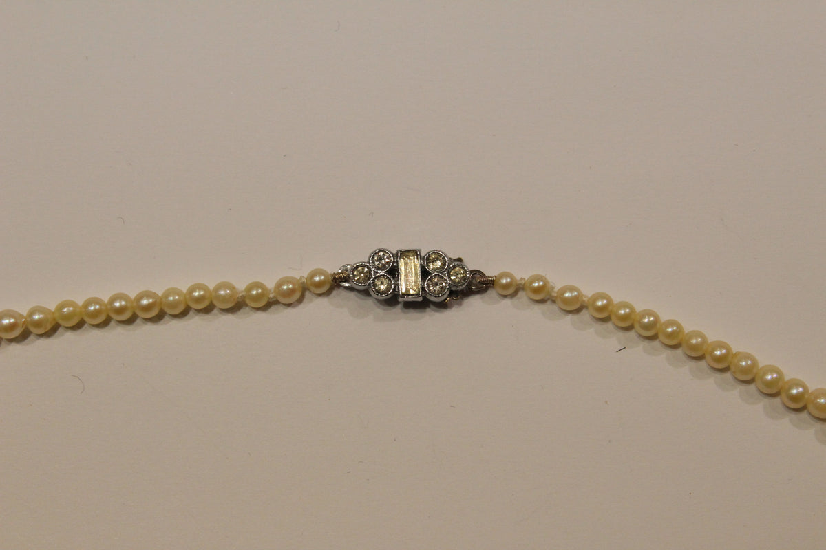 Graduated Akoya Pearl Necklace