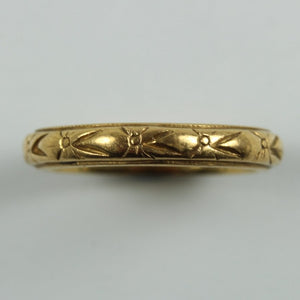 Antique 22ct Yellow Gold Hand-Carved Band