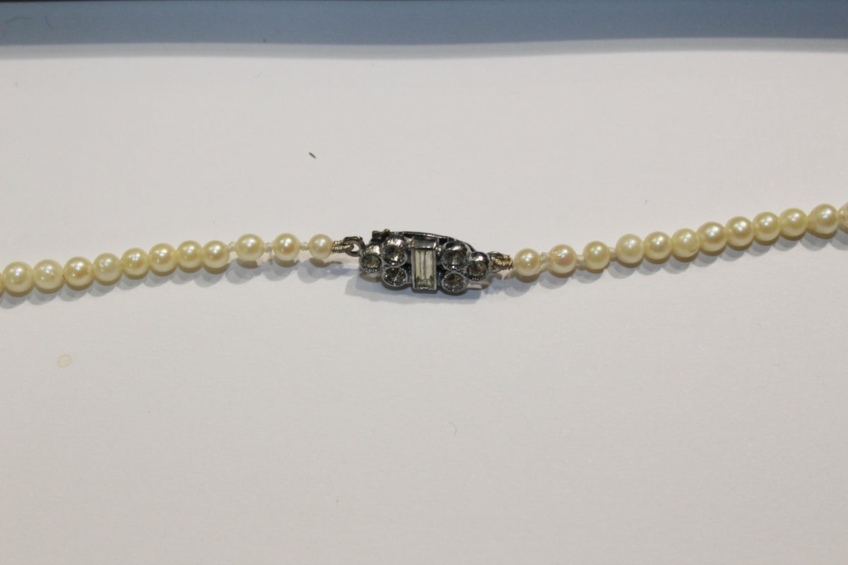 Graduated Akoya Pearl Necklace