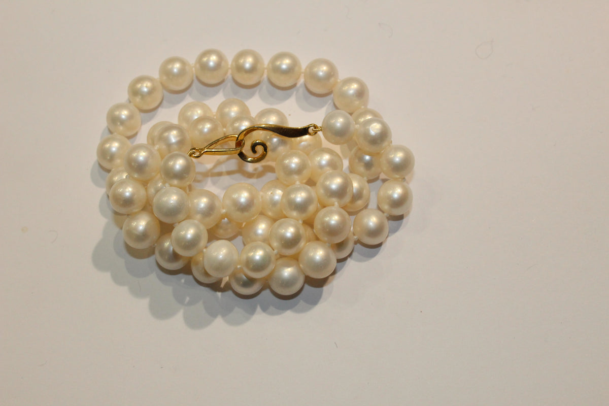 Cultured Pearl Necklace