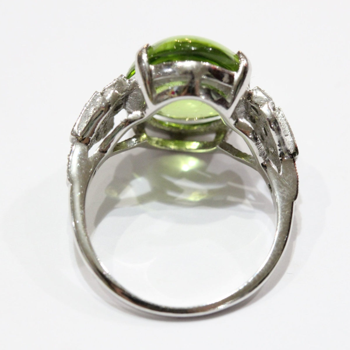 9ct White Gold 10.12ct Cabochon Peridot and Diamond Cocktail Ring