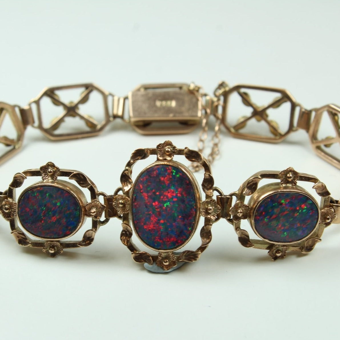 if six was nine BONE BRACELET BLK✖️CORAL IF SIX WAS NINE / L.G.B. / AVATA – CIRCUS by MANIAC