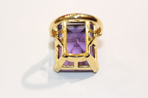 9ct Yellow Gold Large Amethyst Cocktail Ring