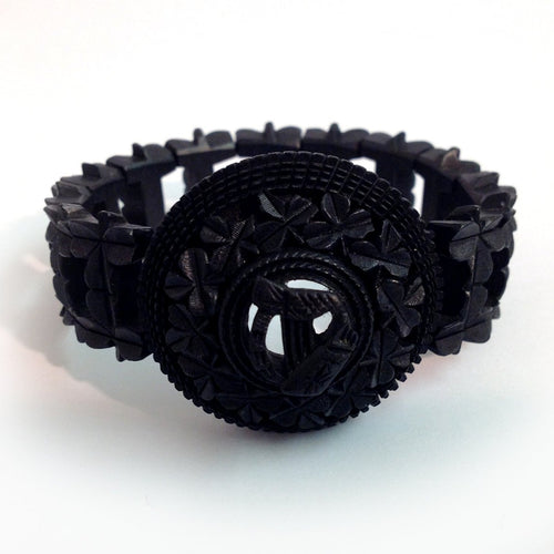 Whitby Jet Carved Harp Floral Elasticated Mourning Bracelet