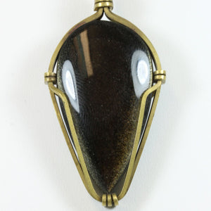 Obsidian Amulete Set in Brass