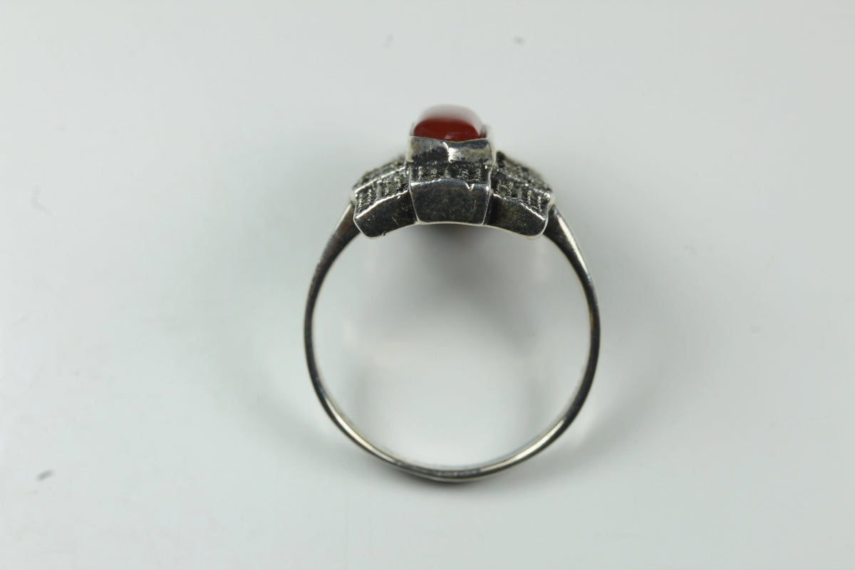 Sterling Silver Carnelian Barrel Shield Marcasite Ring